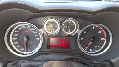 Alfa Romeo MiTo 1.3 JTDm 85 CV S&S Progression (8)
