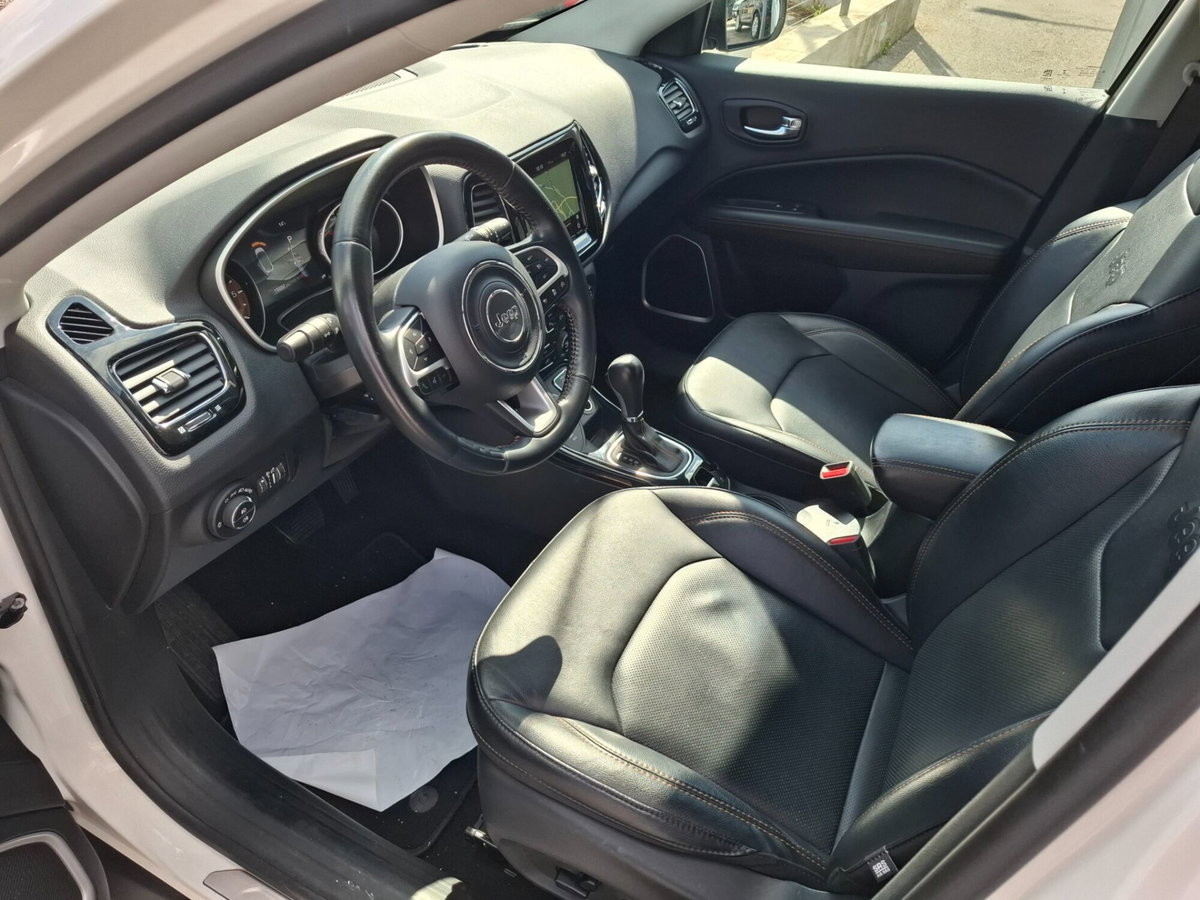 Jeep Compass 2.0 Multijet II aut. 4WD Limited (6)