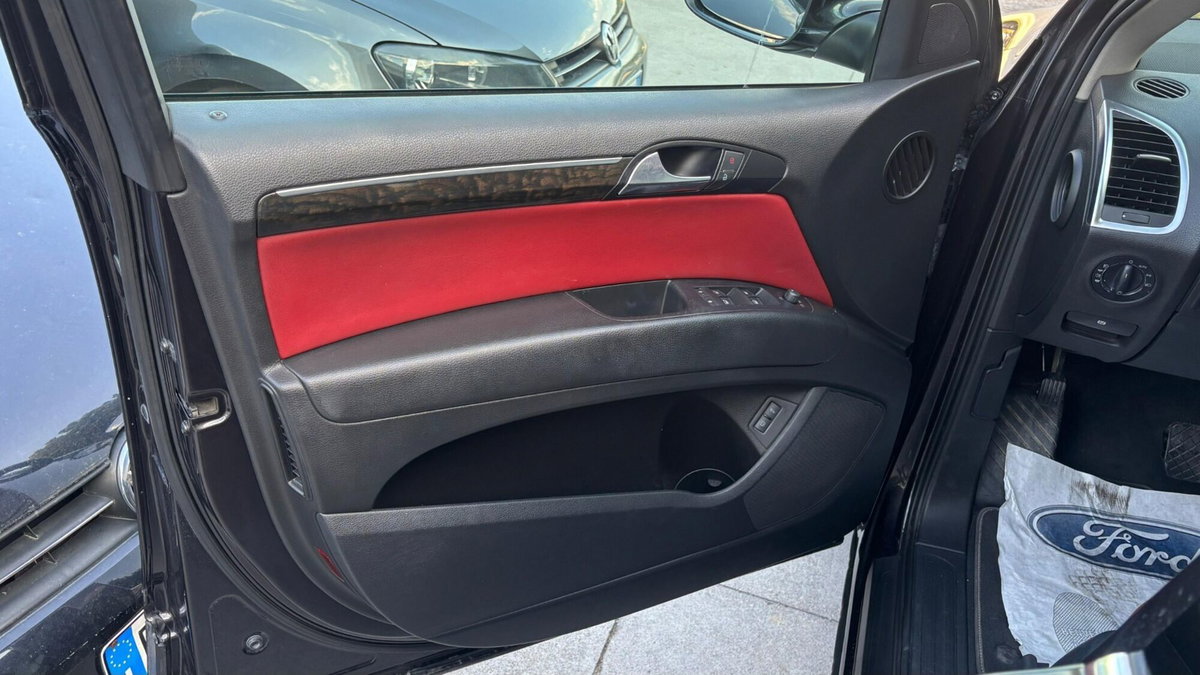 Audi Q7 3.0 V6 TDI 233CV quattro tiptronic (12)