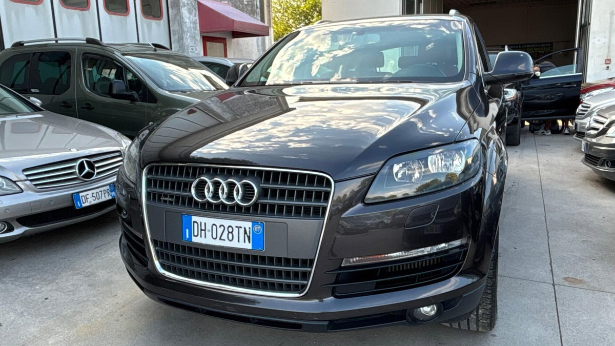 Audi Q7 3.0 V6 TDI 233CV quattro tiptronic (6)