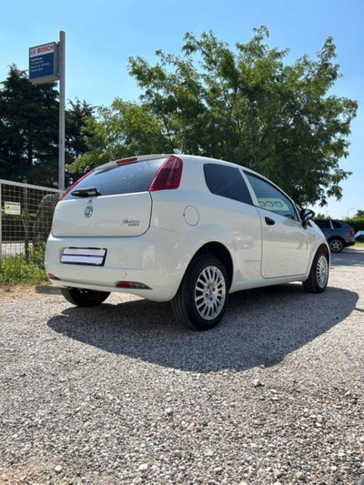 Fiat Grande Punto 1.3 MJT 75 3p.Van Actual 2pt (4)