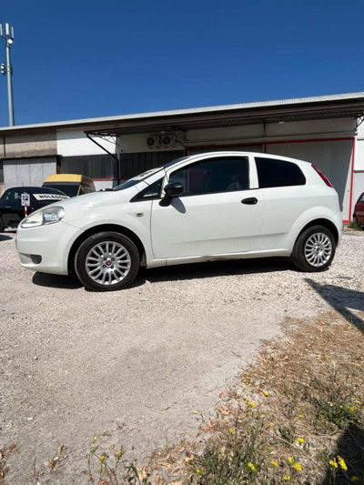 Fiat Grande Punto 1.3 MJT 75 3p.Van Actual 2pt (6)