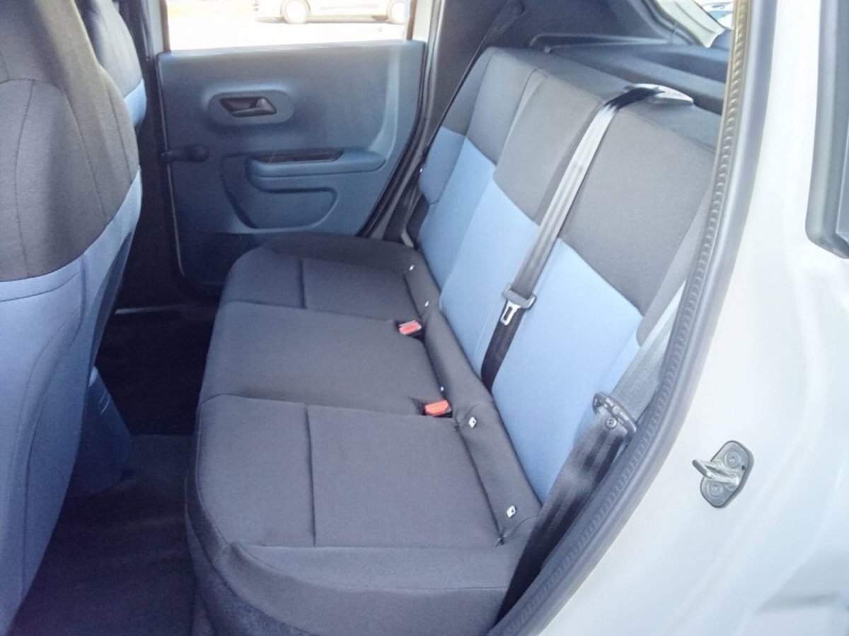Fiat Grande Panda 1.2 hybrid Pop 110cv edct (13)