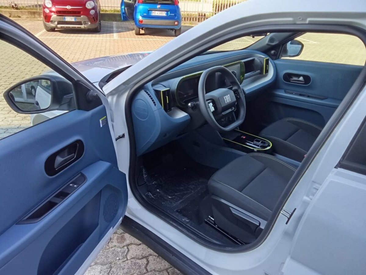 Fiat Grande Panda 1.2 hybrid Pop 110cv edct (14)