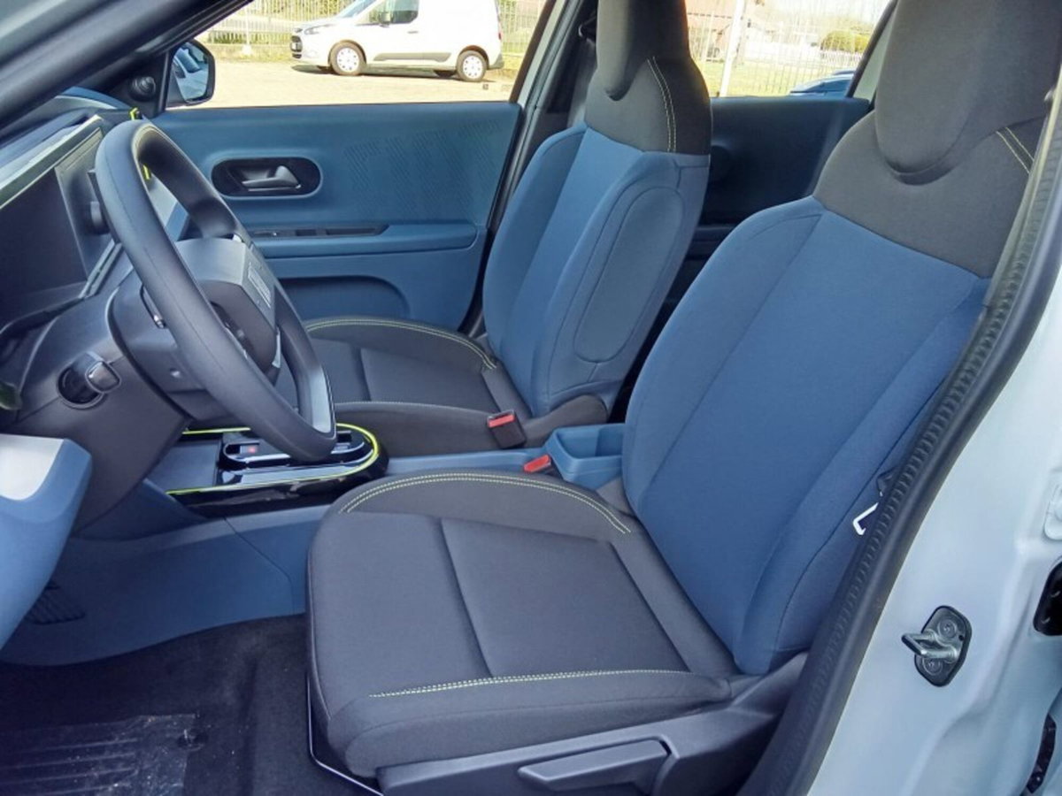 Fiat Grande Panda 1.2 hybrid Pop 110cv edct (15)