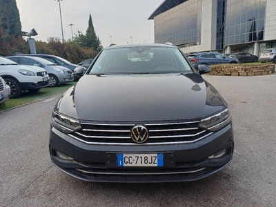 Volkswagen Passat Variant 2.0 TDI SCR EVO DSG Business usata