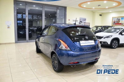 Lancia Ypsilon 1.0 FireFly 5 porte S&S Hybrid Ecochic Gold (6)