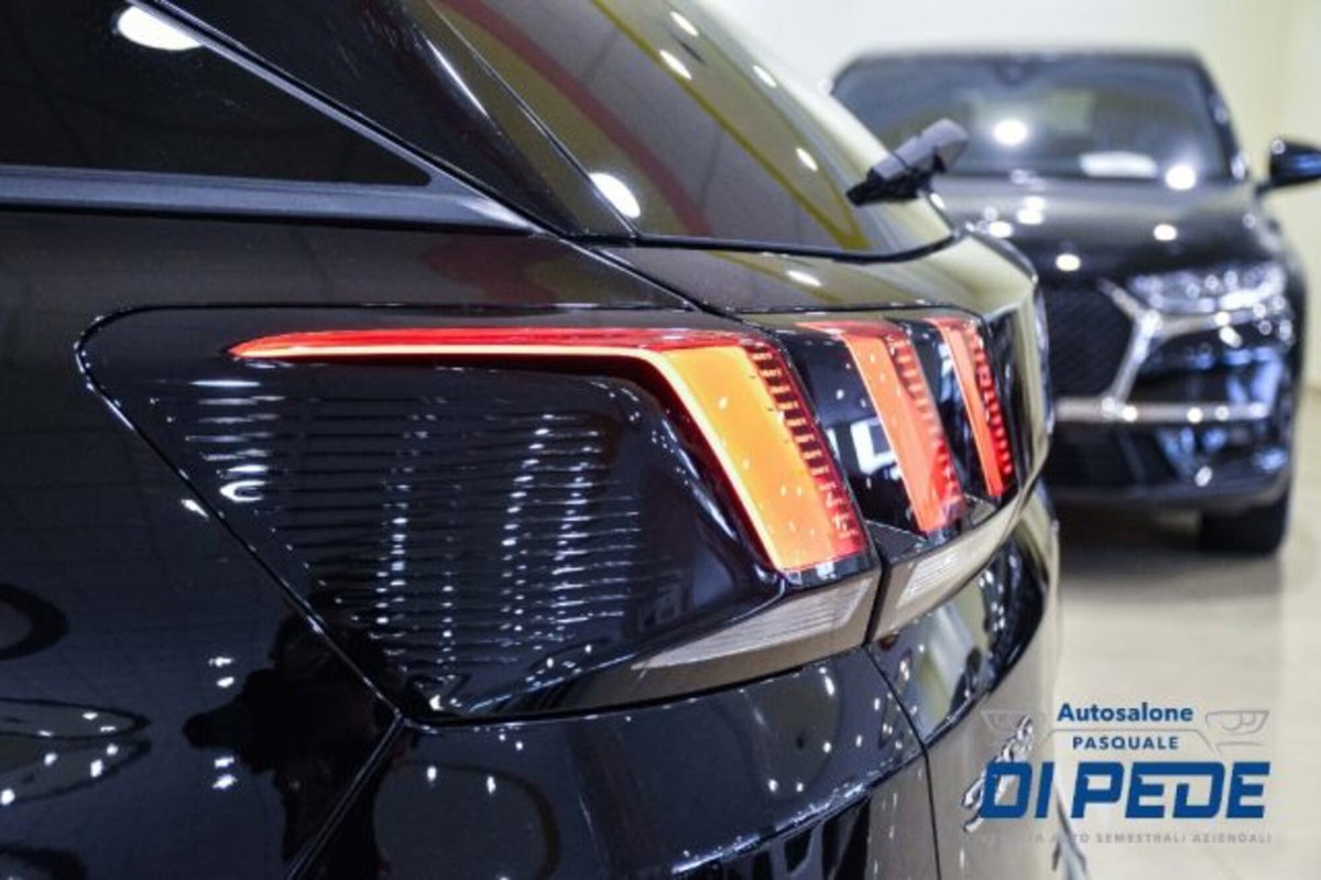 Peugeot 3008 BlueHDi 130 S&S Allure (10)