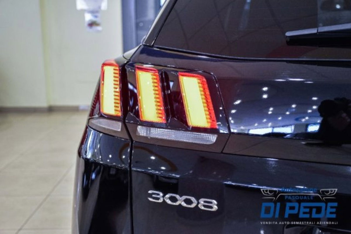 Peugeot 3008 BlueHDi 130 S&S Allure (11)