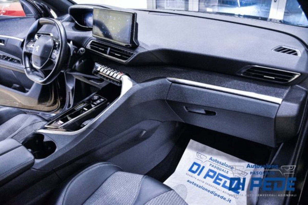 Peugeot 3008 BlueHDi 130 S&S Allure (16)