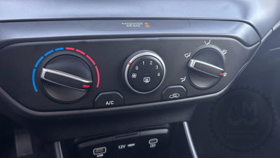 Hyundai i20 1.0 t-gdi Connectline 90cv dct (8)