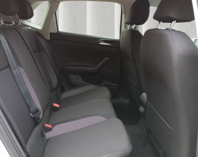 Volkswagen Polo 1.0 EVO (11)