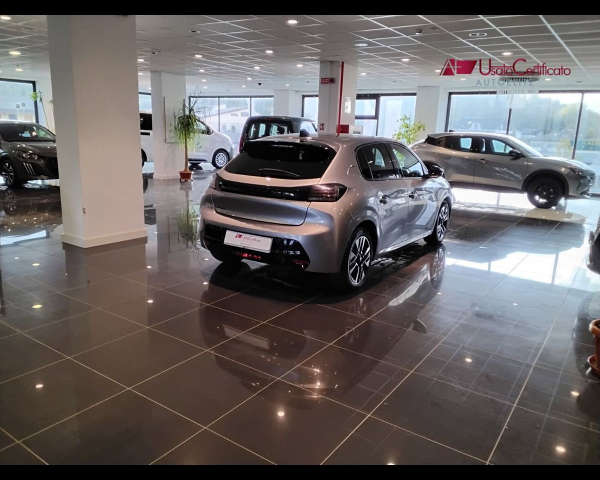 Peugeot 208 PureTech 100 Stop&Start 5 porte Allure (5)