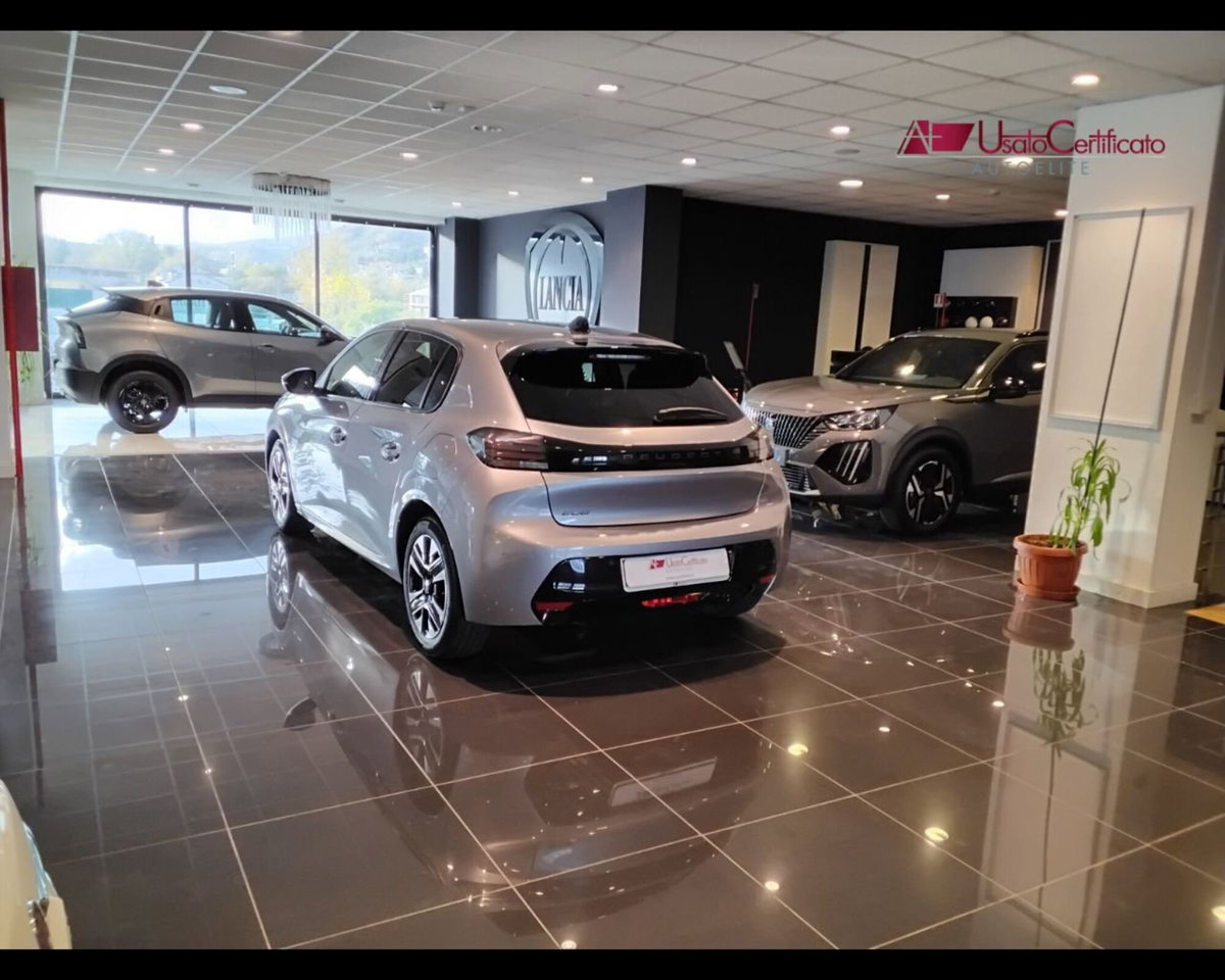 Peugeot 208 PureTech 100 Stop&Start 5 porte Allure (6)