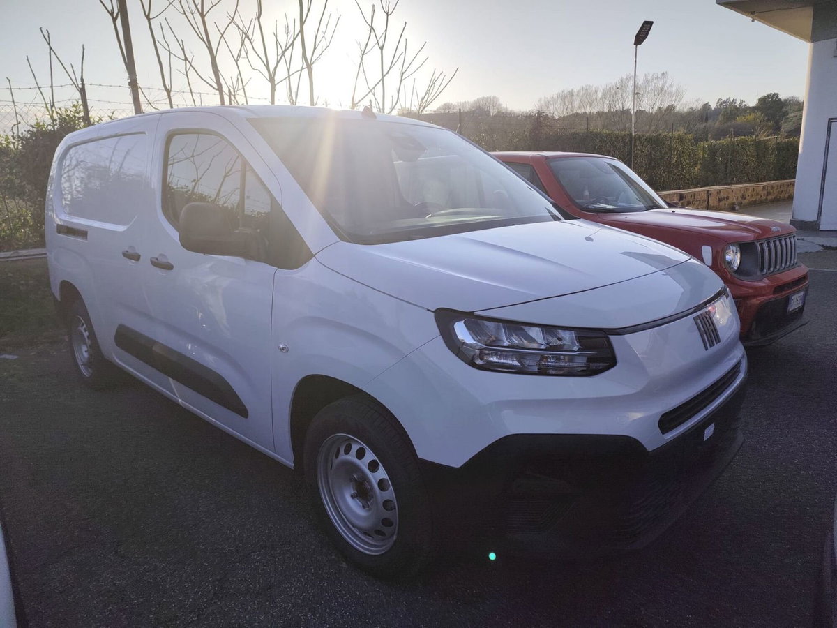 Fiat Doblò Furgone van XL 1.5 diesel 130cv (2)