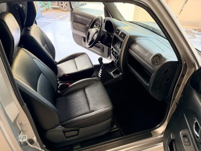 Suzuki Jimny 1.3 4WD Evolution Plus (11)