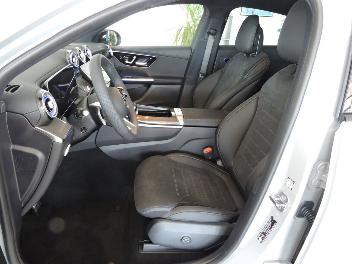Mercedes-Benz GLC Coupé 220 d AMG Line Premium 4matic auto (13)