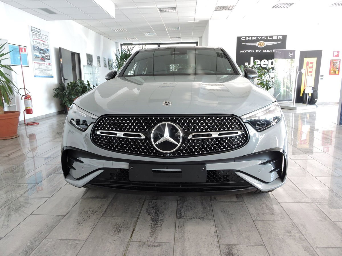 Mercedes-Benz GLC Coupé 220 d AMG Line Premium 4matic auto (2)