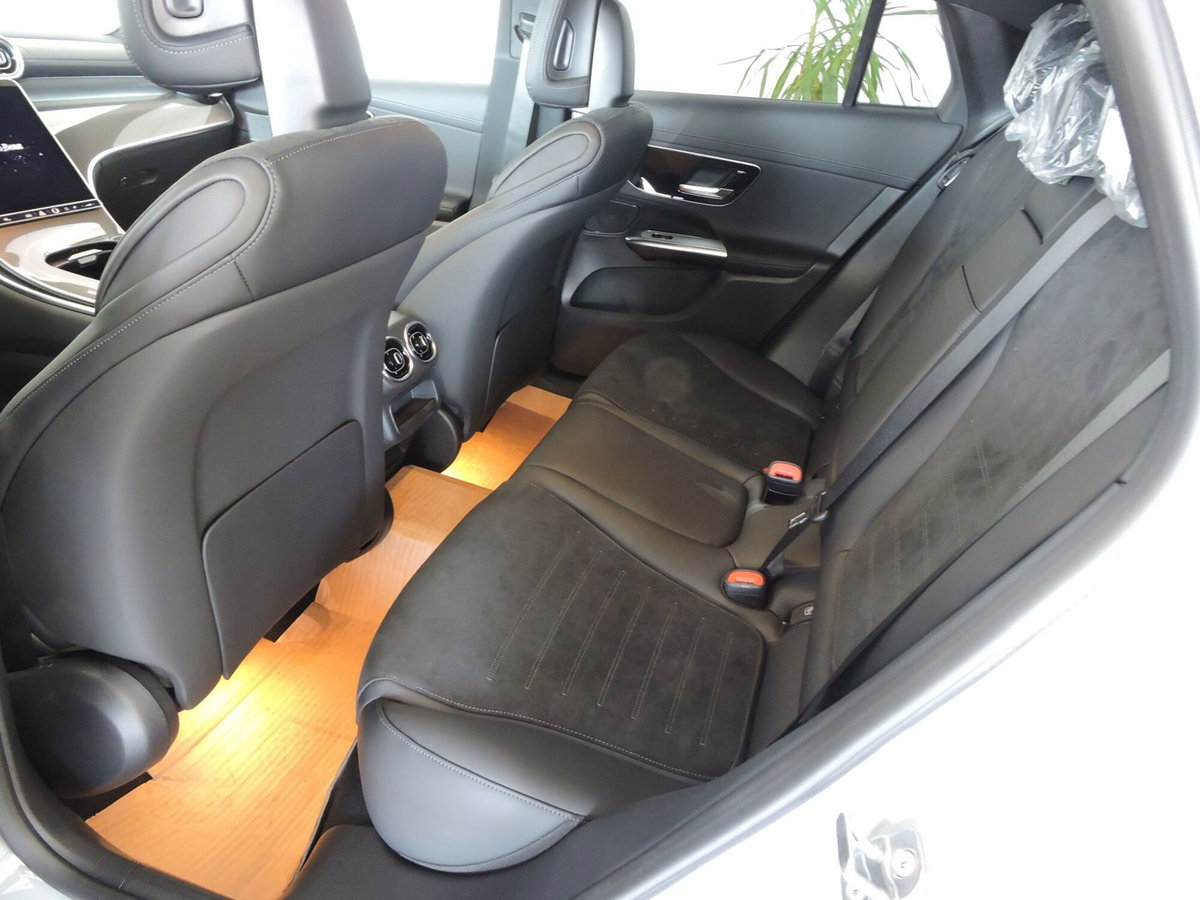Mercedes-Benz GLC Coupé 220 d AMG Line Premium 4matic auto (8)