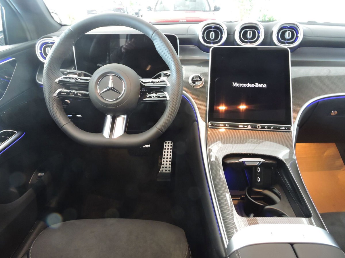 Mercedes-Benz GLC Coupé 220 d AMG Line Premium 4matic auto (9)