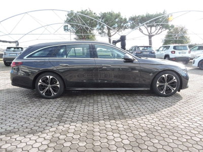 Mercedes-Benz Classe E Station Wagon 220 d AMG Line Advanced auto (4)