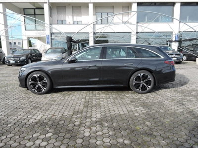 Mercedes-Benz Classe E Station Wagon 220 d AMG Line Advanced auto (7)