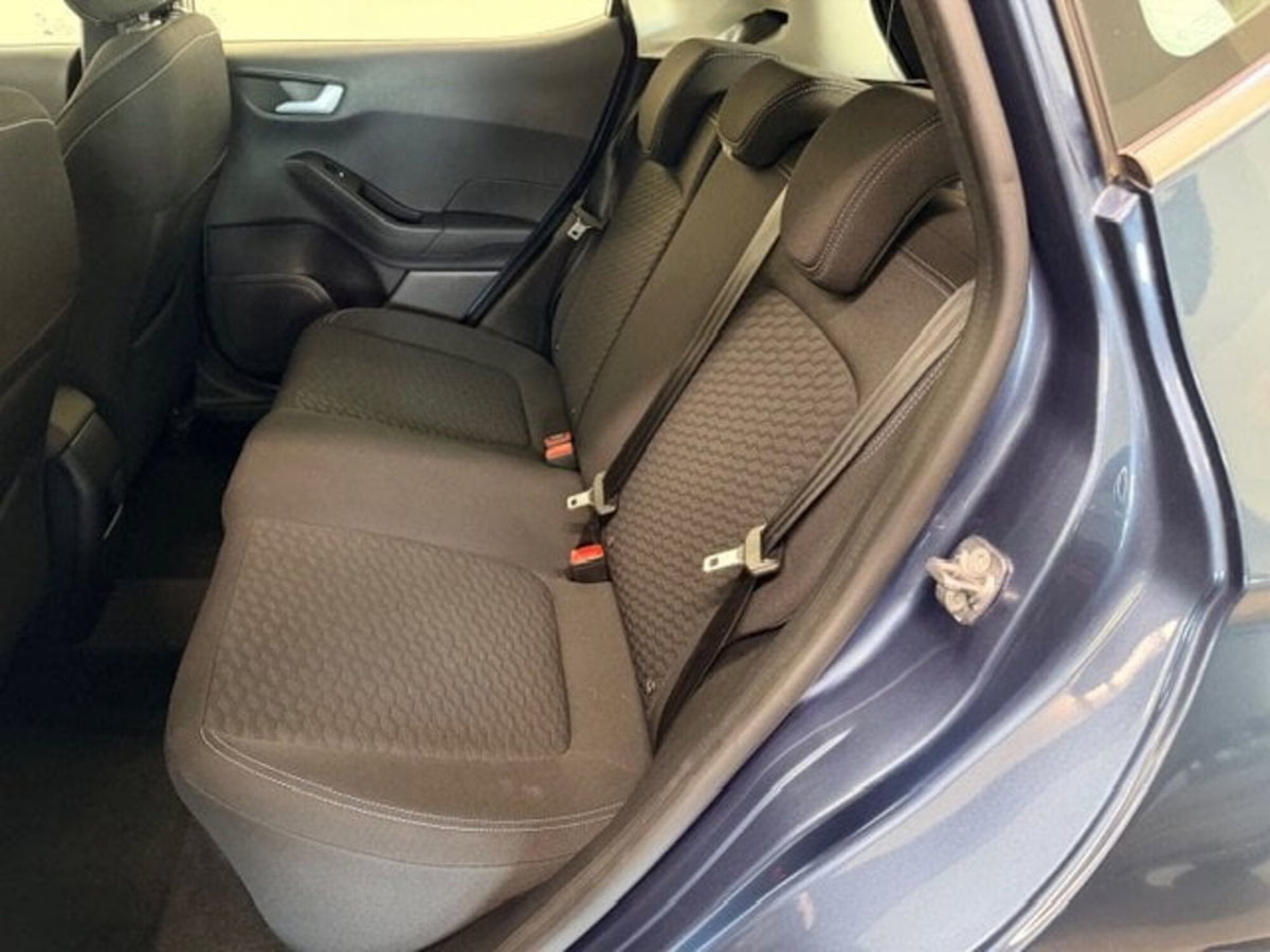 Ford Fiesta 1.1 75 CV 5 porte Titanium (11)