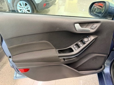 Ford Fiesta 1.1 75 CV 5 porte Titanium (12)