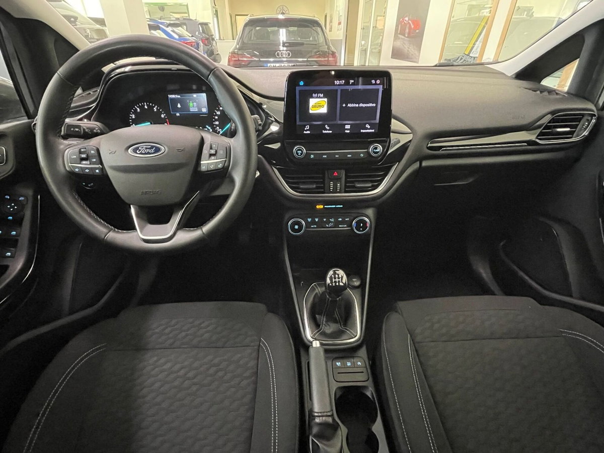 Ford Fiesta 1.1 75 CV 5 porte Titanium (15)