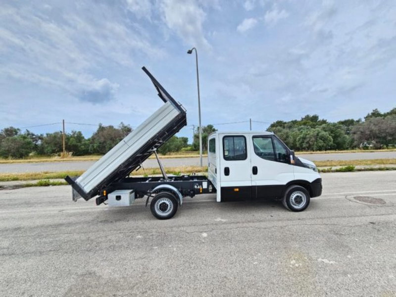 Iveco Daily Telaio 35S12 2.3 HPT PL Cabinato