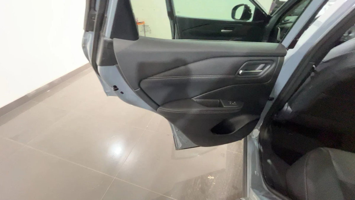 Nissan Qashqai 1.3 mhev N-Connecta 2wd 158cv xtronic (15)