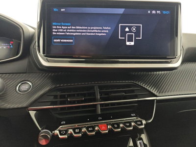 Peugeot 2008 PureTech 100 S&S Allure (19)