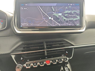 Peugeot 2008 PureTech 100 S&S Allure (19)