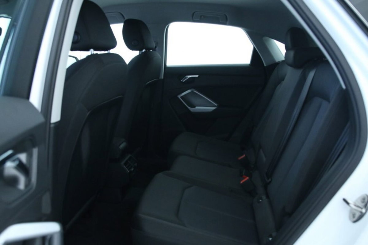 Audi Q3 Sportback 35 TDI (8)