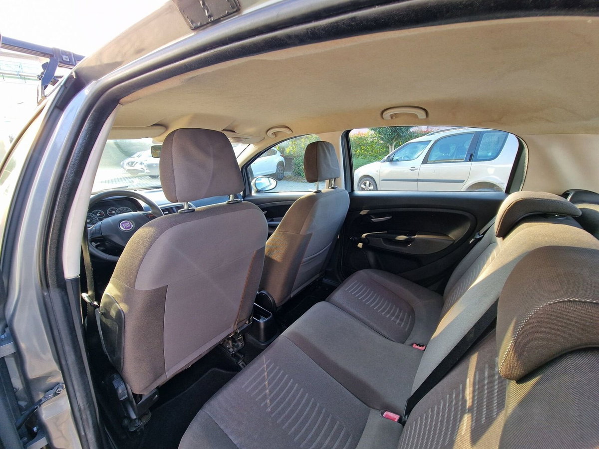 Fiat Grande Punto 1.2 5 porte Active (14)