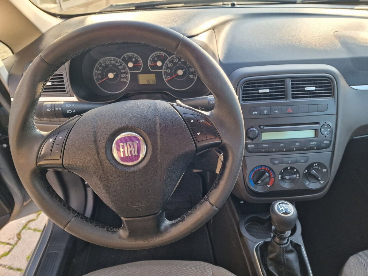 Fiat Grande Punto 1.2 5 porte Active (9)