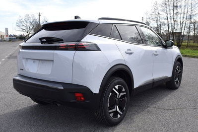 Peugeot 2008 1.2 puretech Active s&s 100cv (6)