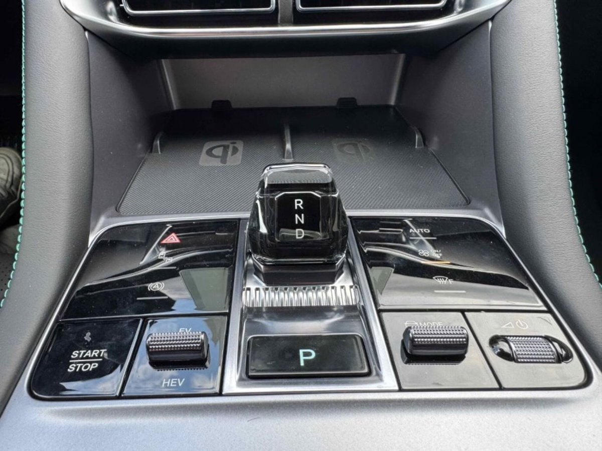 Byd Seal U DM-i 1.5 phev Boost 2wd (13)