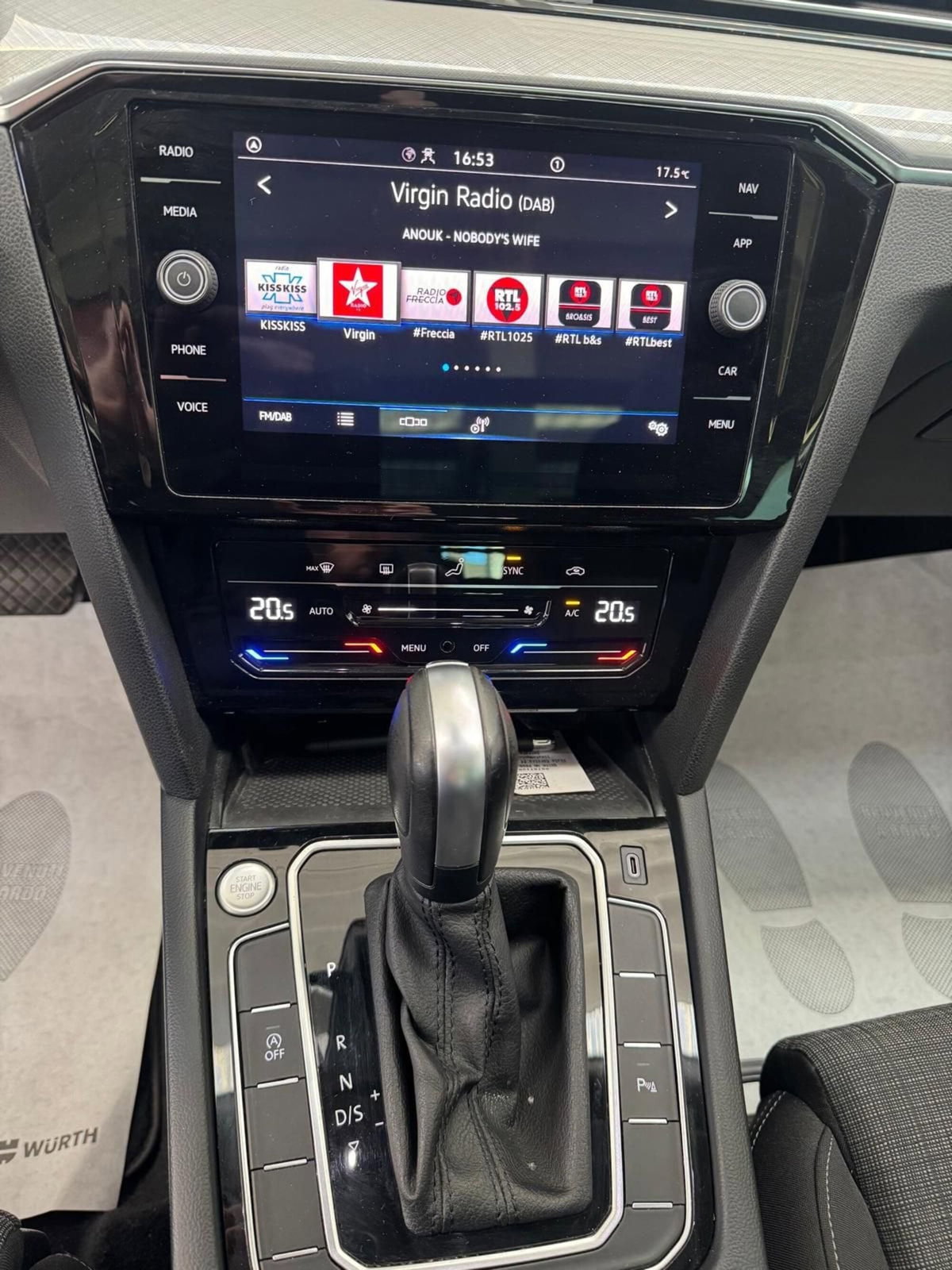 Volkswagen Passat Variant 2.0 TDI Executive BlueMotion Technology (15)
