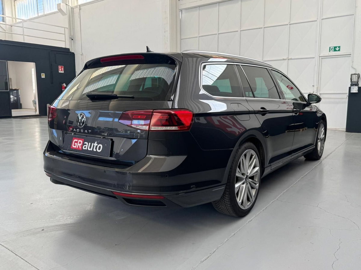 Volkswagen Passat Variant 2.0 TDI Executive BlueMotion Technology (8)