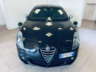 Alfa Romeo Giulietta 2.0 JTDm-2 Distinctive 140cv (2)