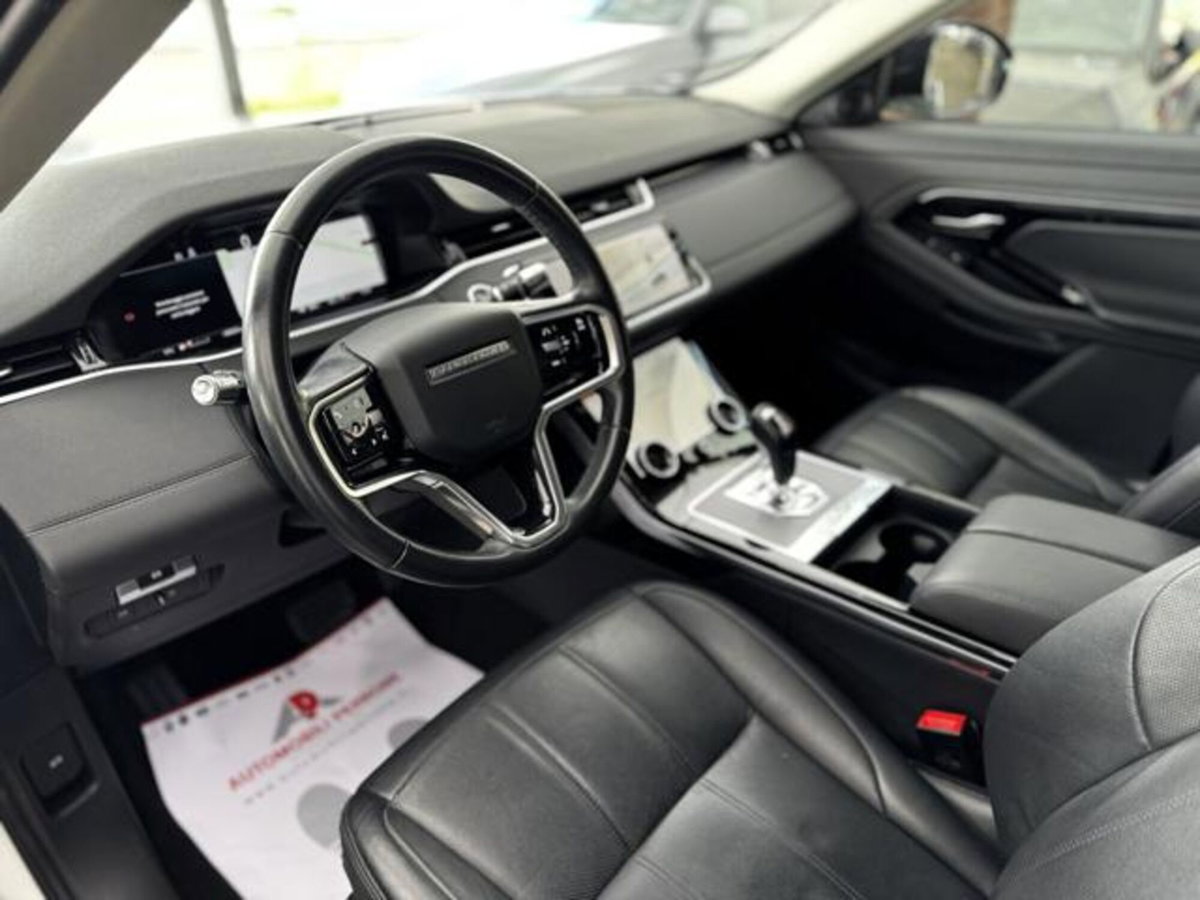Land Rover Range Rover Evoque 2.0D I4 163CV AWD Auto R-Dynamic SE (5)