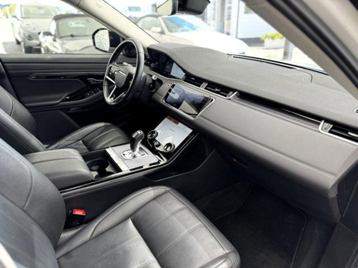 Land Rover Range Rover Evoque 2.0D I4 163CV AWD Auto R-Dynamic SE (9)