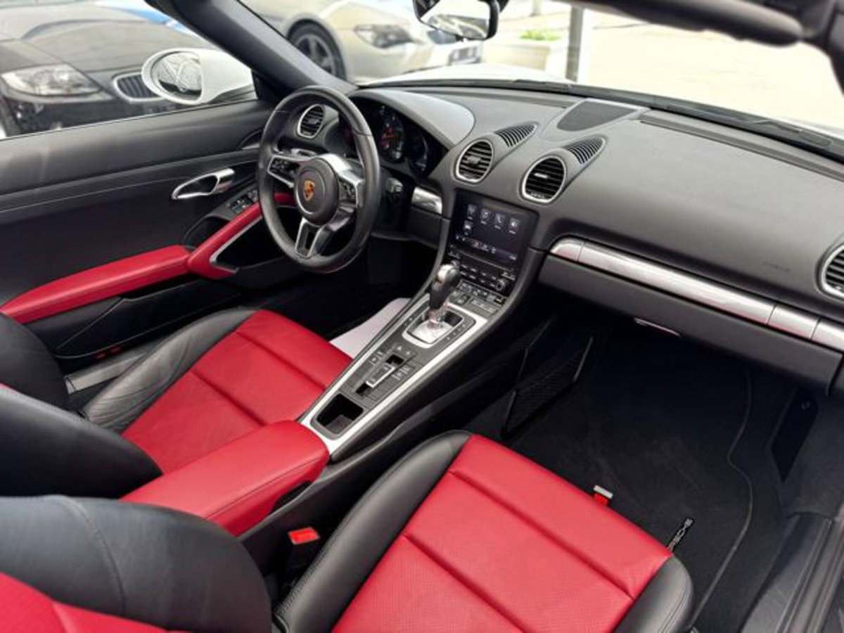 Porsche 718 Boxster  Boxster 2.0 300cv pdk (12)