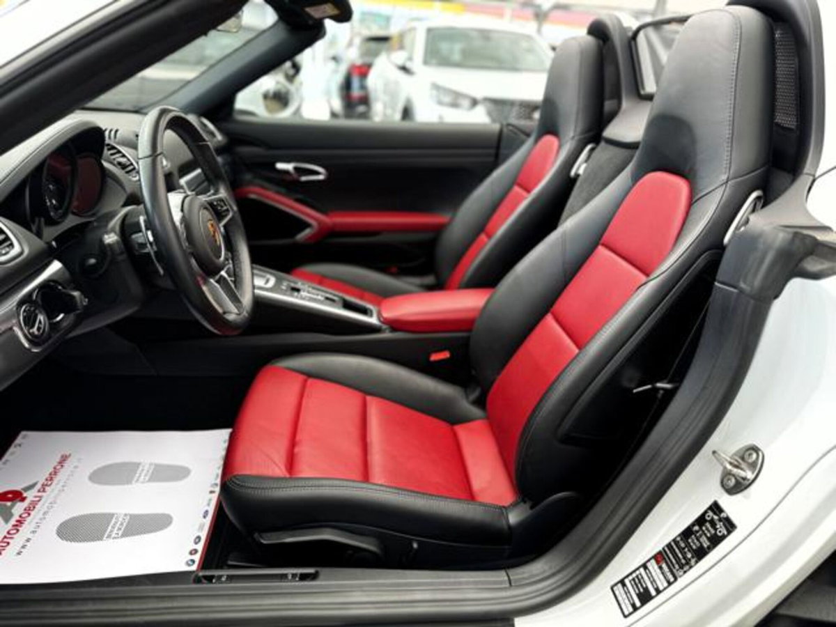 Porsche 718 Boxster  Boxster 2.0 300cv pdk (9)