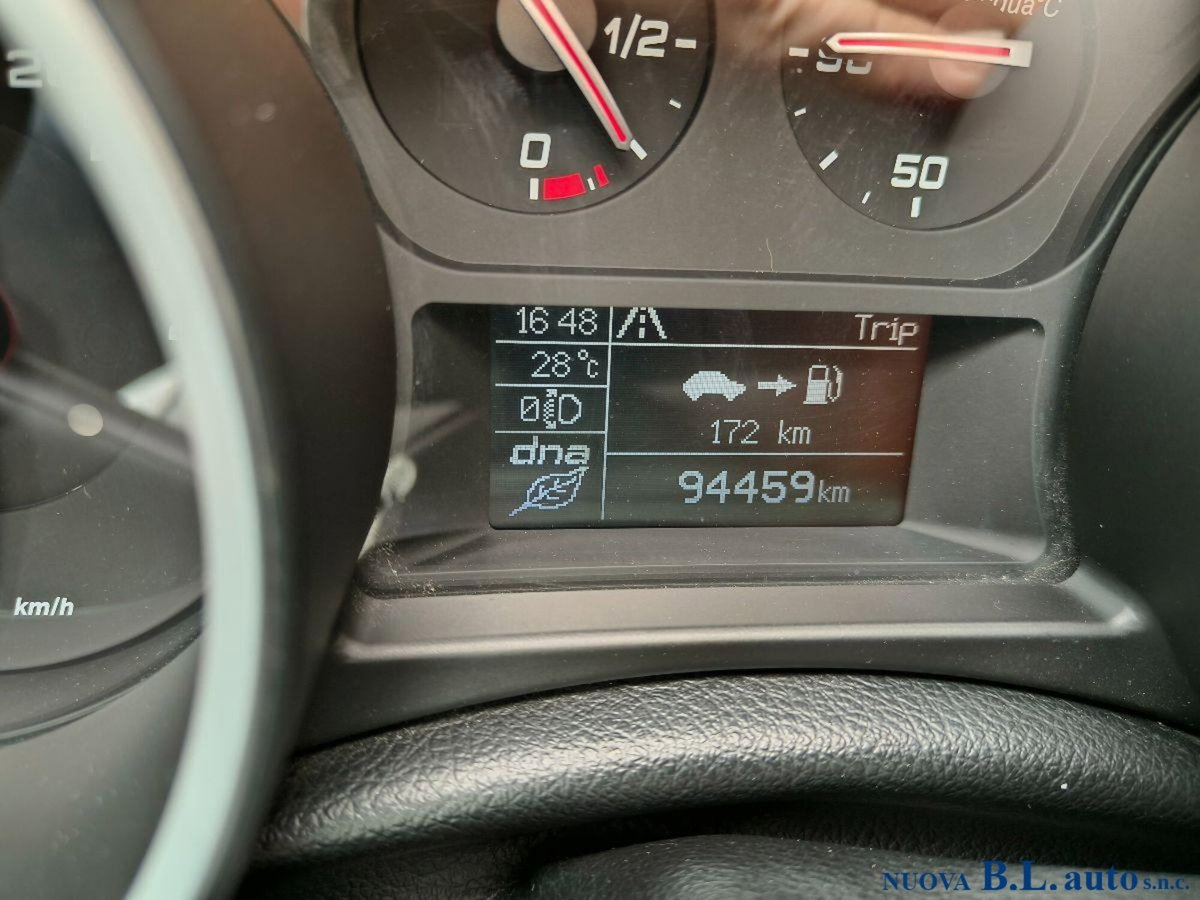 Alfa Romeo Giulietta 1.6 JTDm Super 120cv (11)