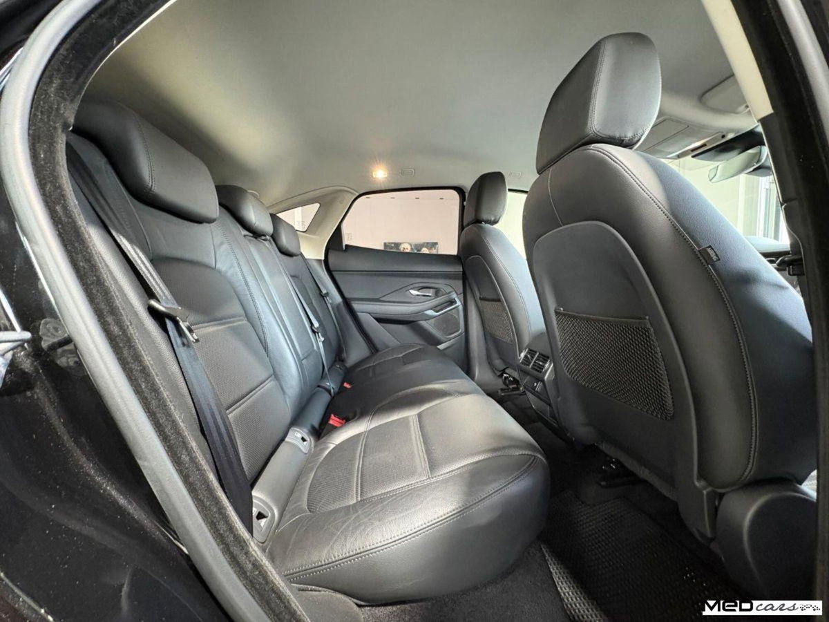 Jaguar E-Pace 2.0D 240 CV AWD aut. SE (11)