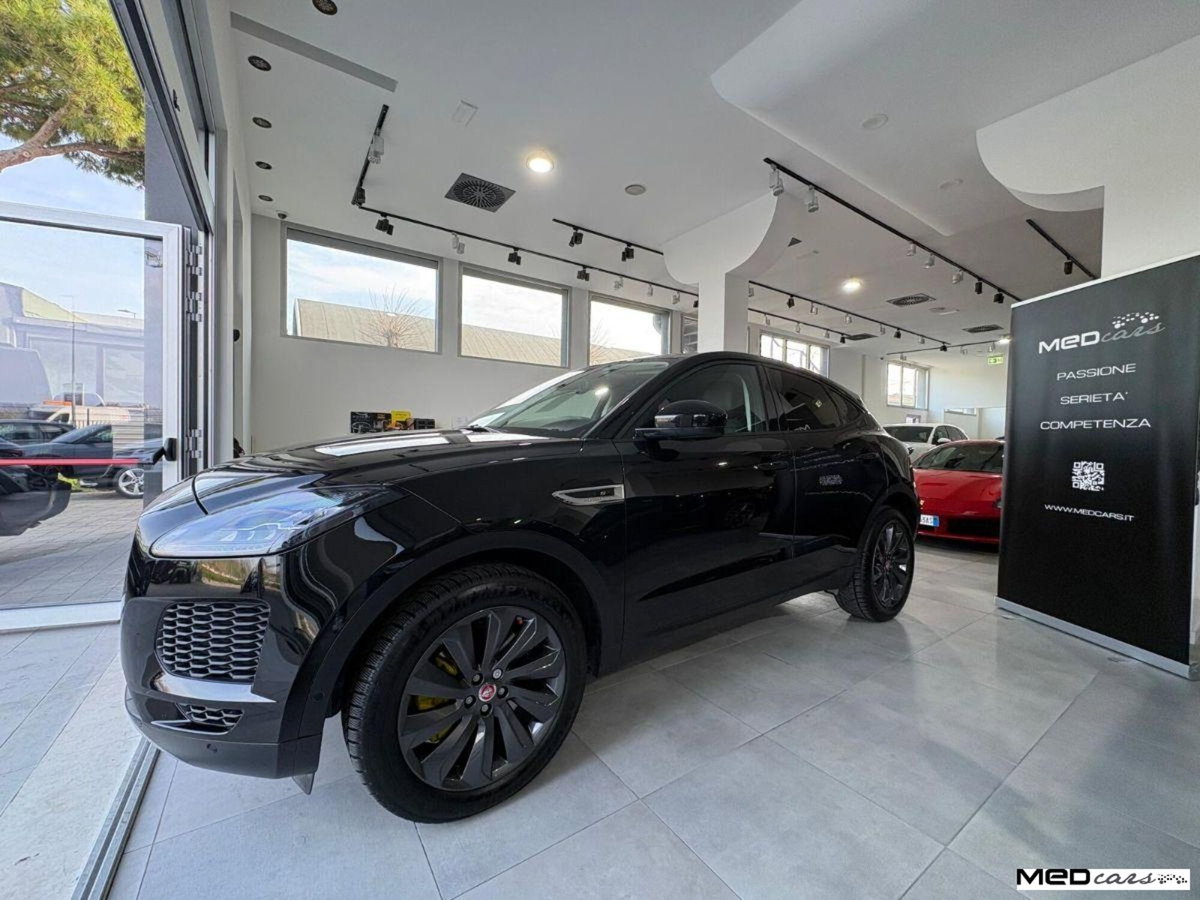 Jaguar E-Pace 2.0D 240 CV AWD aut. SE (3)