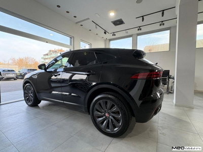 Jaguar E-Pace 2.0D 240 CV AWD aut. SE (6)