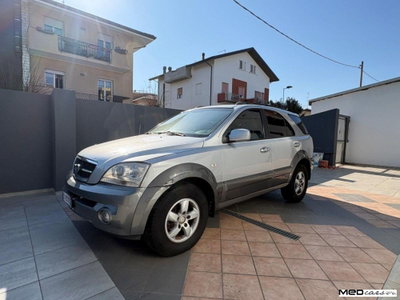 Kia Sorento 2.5 16V CRDI 4WD Active Class (4)
